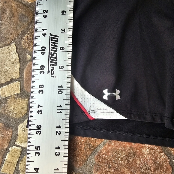 Under Armour HeatGear Running Shorts, Black and Pink And White, Size Small - Picture 9 of 9